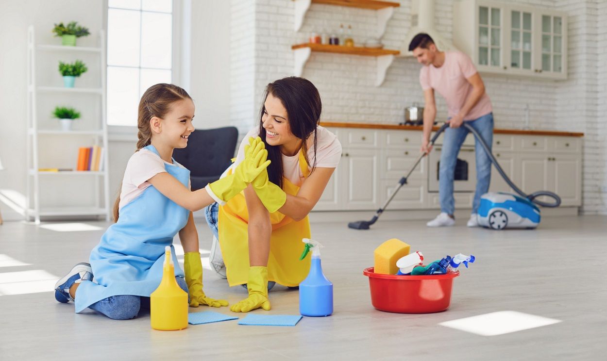 Hausputz, Wohnung putzen, Wie sauber machen? Putztipps